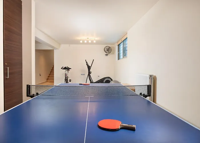 Phillyrea Luxury Villa *