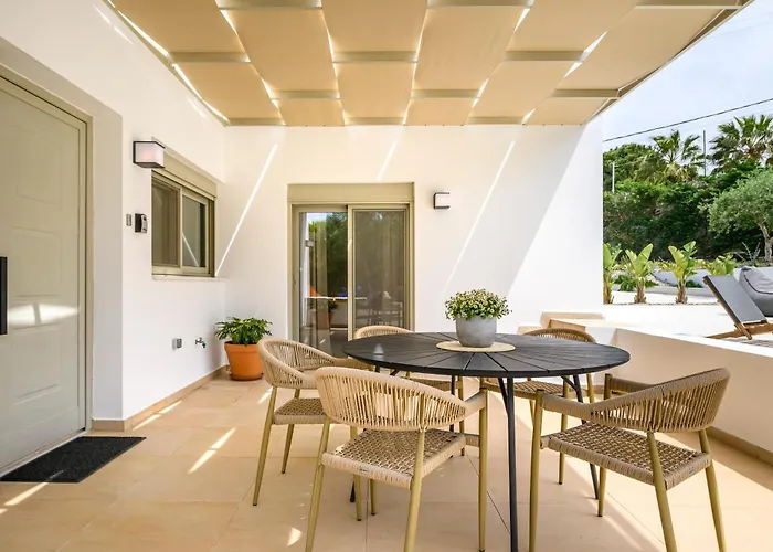 Villa Phillyrea Luxury *