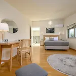Villa Phillyrea Luxury *