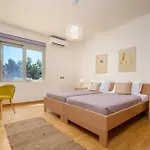 Phillyrea Luxury Villa